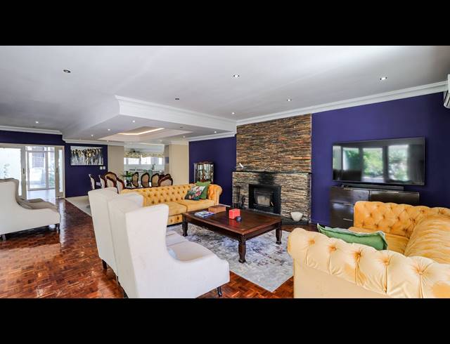 5 BEDROOM HOUSE FOR SALE IN BRYANSTON